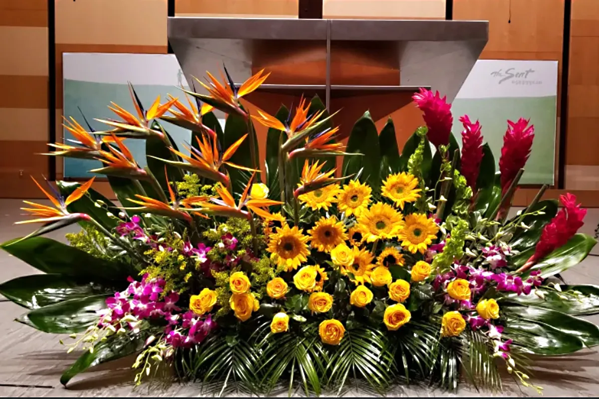 گل‌ آرایی همایش‌ ها