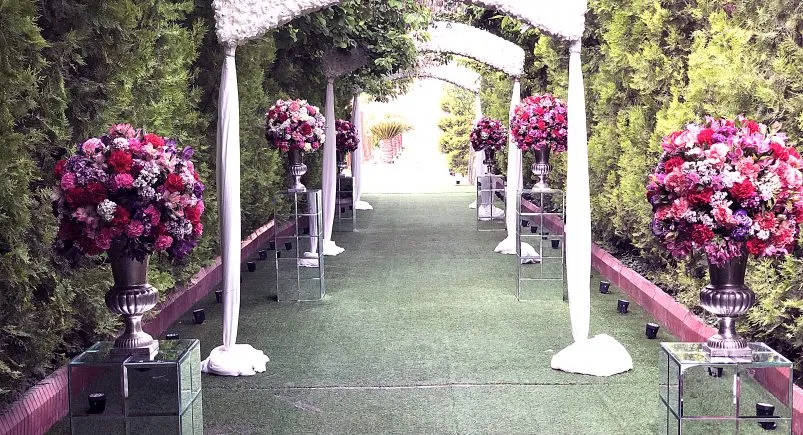 گل آرایی باغ