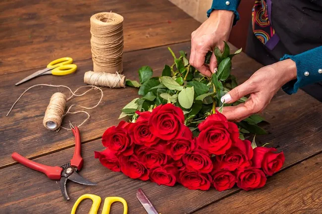 گل آرایی شب یلدا