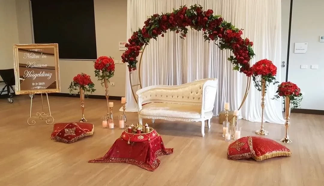 گل آرایی مراسم حنابندون