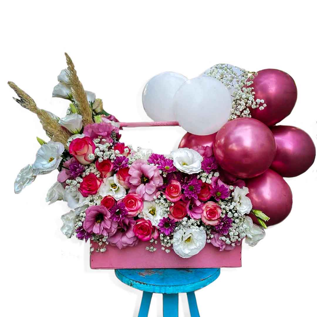 باکس گل با بادکنک