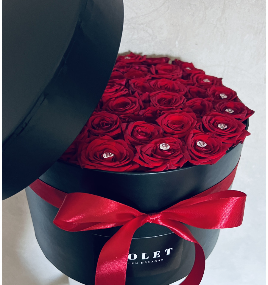 باکس گل قرمز مشکی